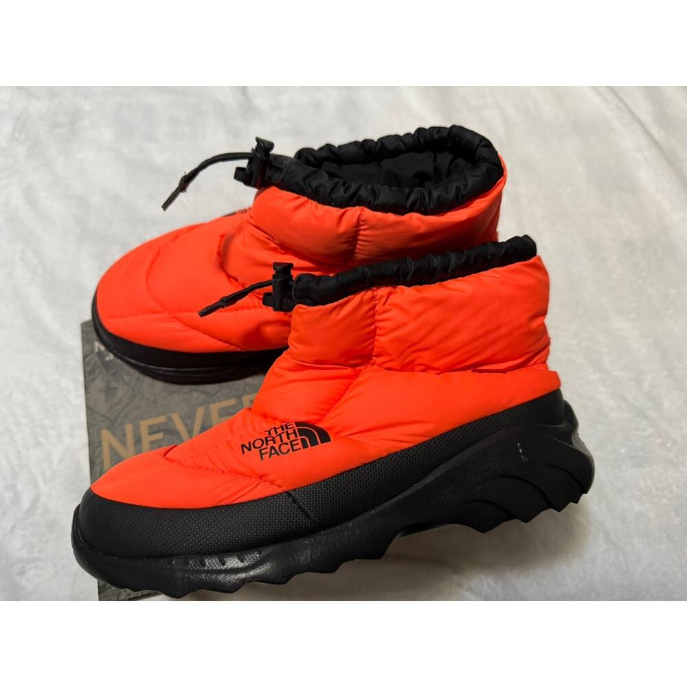 SUPREME x TNF The North Face Nuptse Boot Power Orange Men Size 8 , Wmn 9.5